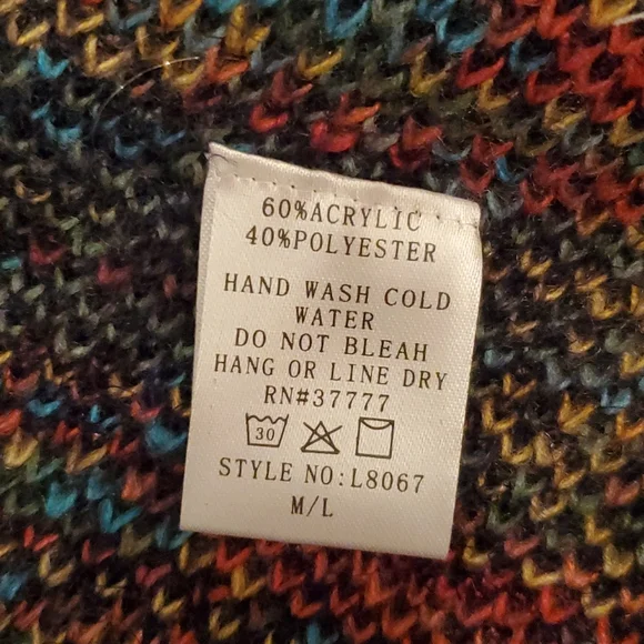 🌲 Aztec Sweater - Picture 4 of 4